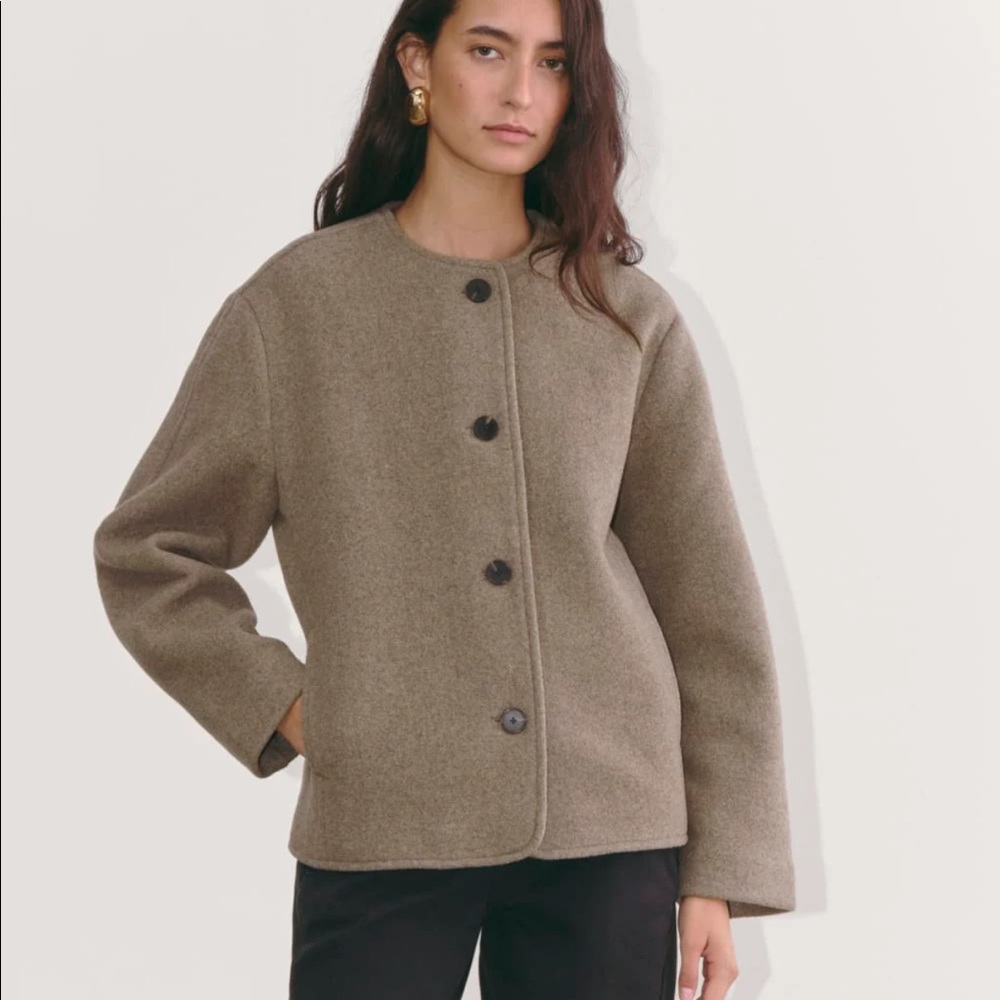 Everlane - The Cocoon Coat in Wool
